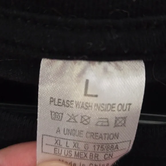 Beastars Legoshi and Louis Print - Picture 3 of 4